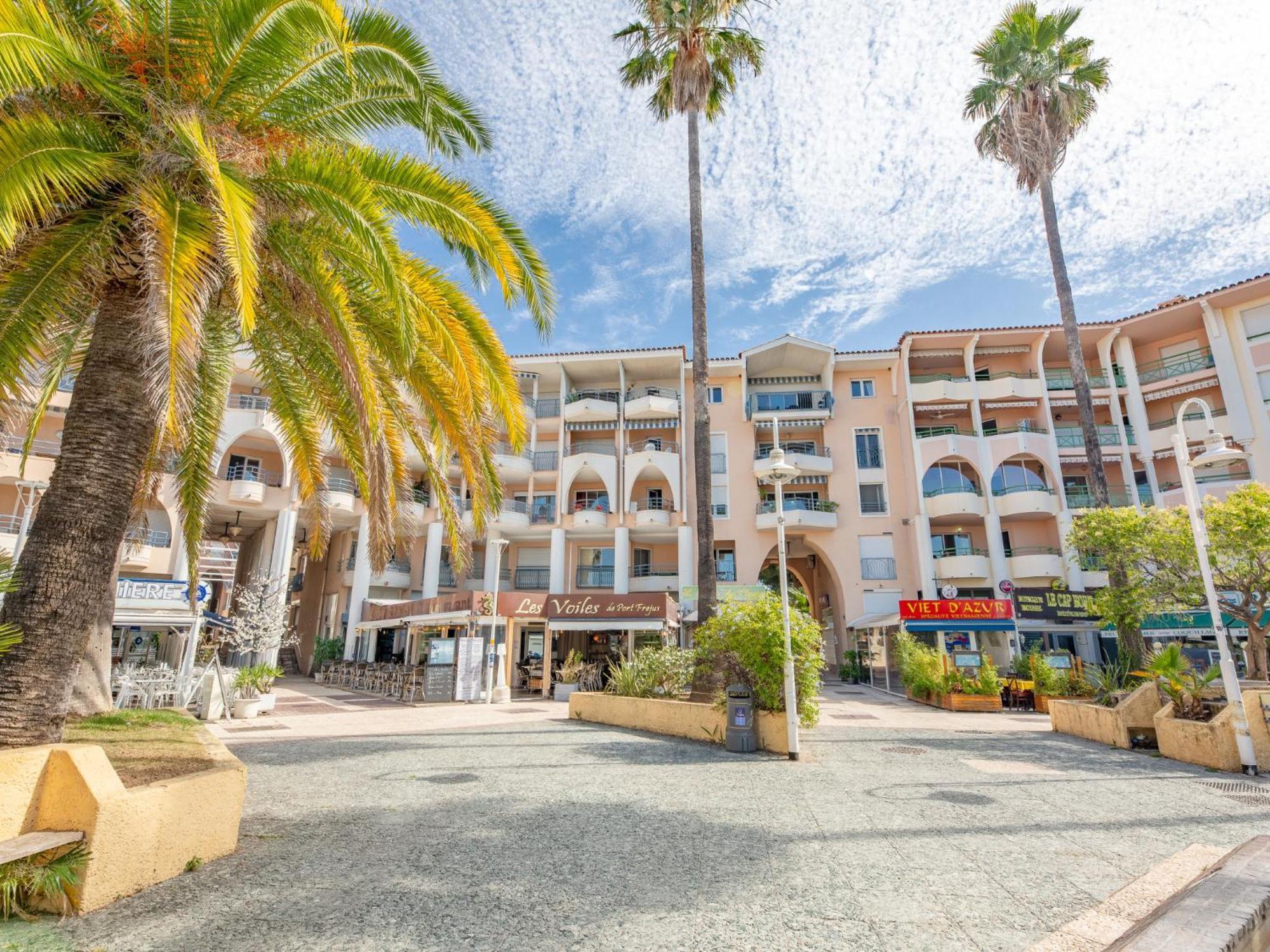 Apartment Royal Marine-2 By Interhome Frejus Exterior photo